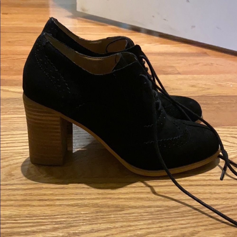 Steve Madden ankle boots. Never worn